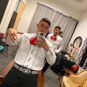 Meet your Posher, Jose angel